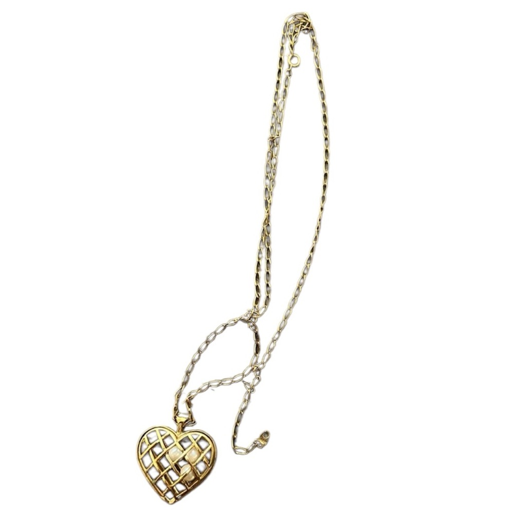 1993 Avon Capture Your Heart Pendant Necklace - Picture 4 of 4